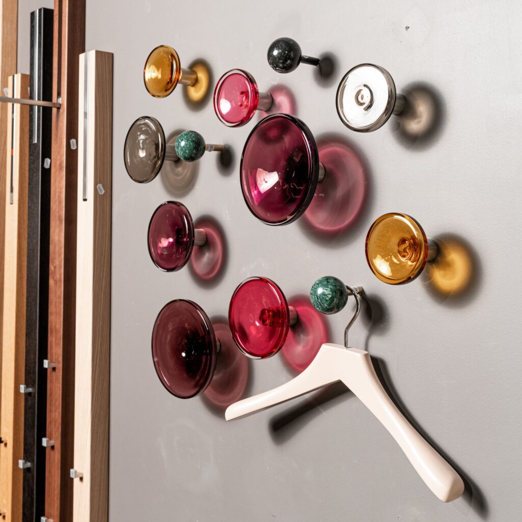 Вешалка Bulb set от Schonbuch