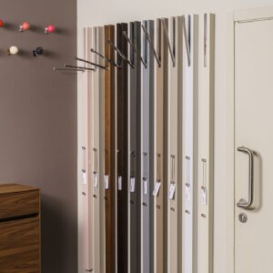 Вешалка Line Colours от Schonbuch
