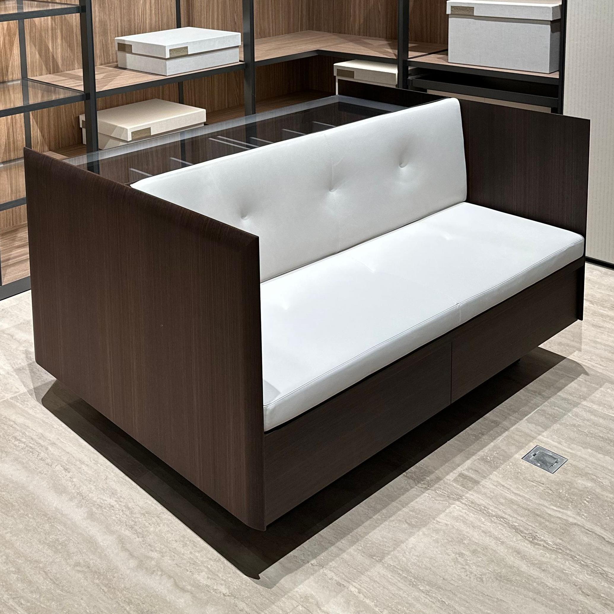 Остров с диванчиком Baltimora от Molteni & C