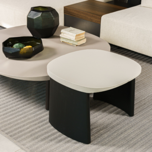 Журнальный столик Cleo 60 Ecoskin Ivory / Black oak от Molteni & C