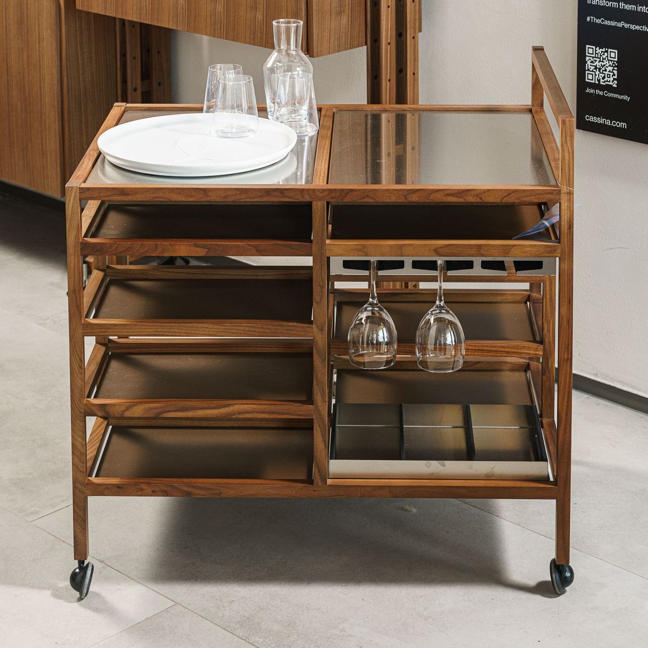 Сервировочная тележка с аксессуарами Serving Cart Walnut от Cassina