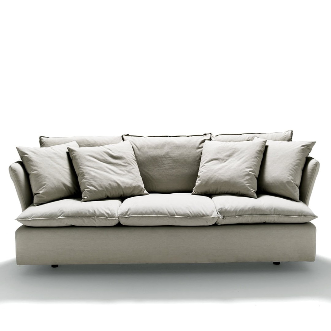 Диван Pillow от De Padova
