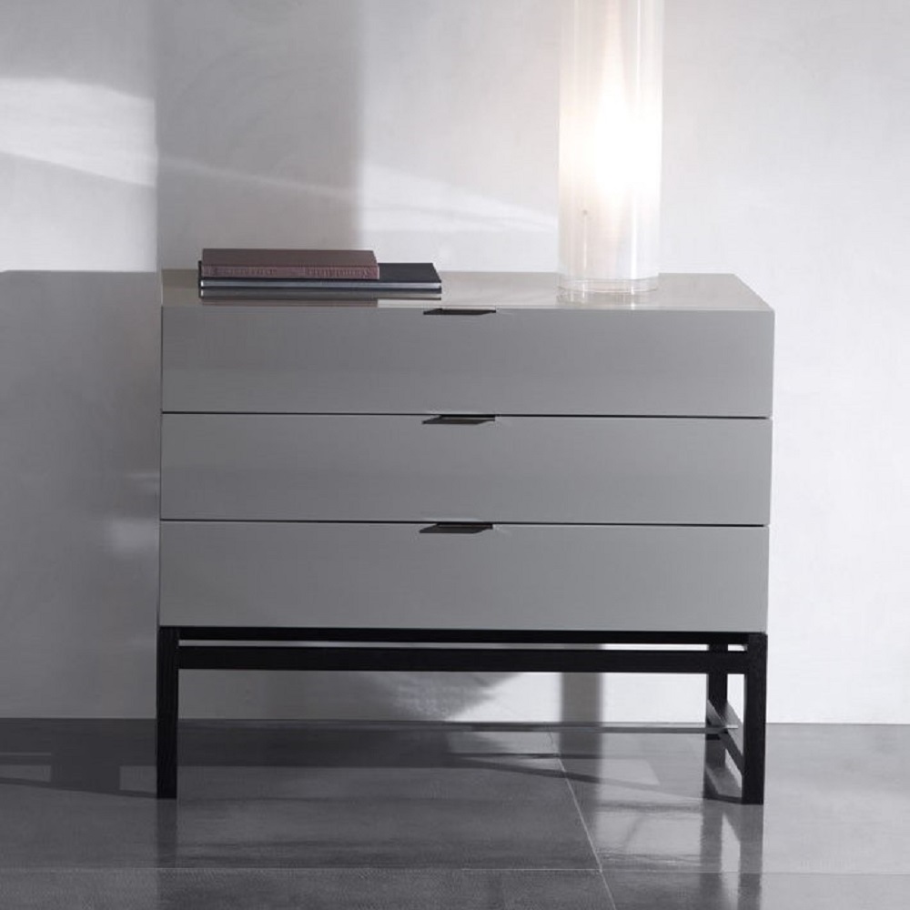 Комод Harvey "Night Storage Unit" от Minotti