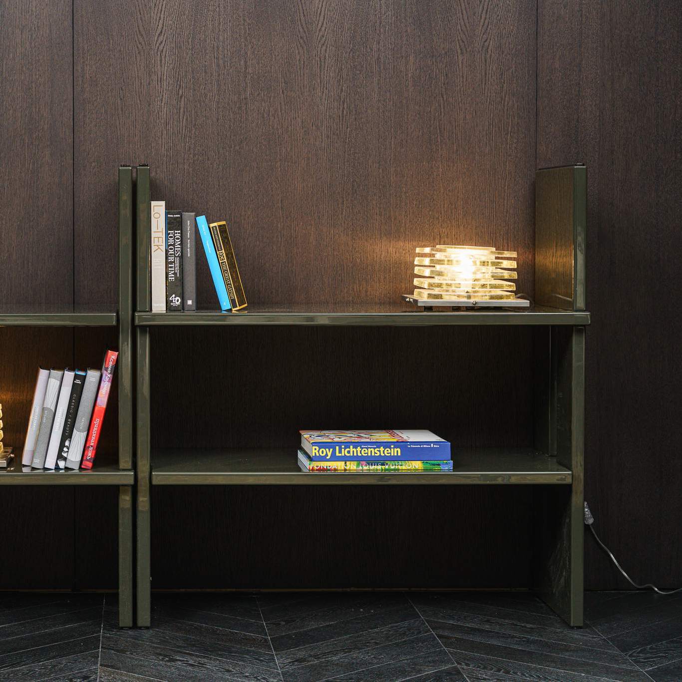 Стеллаж/библиотека Zoe 100 Moss от Minotti