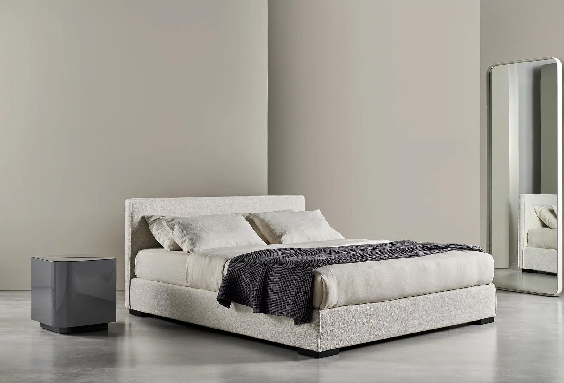 Кровать без решетки Stone 200*200 Brema 05 от Meridiani