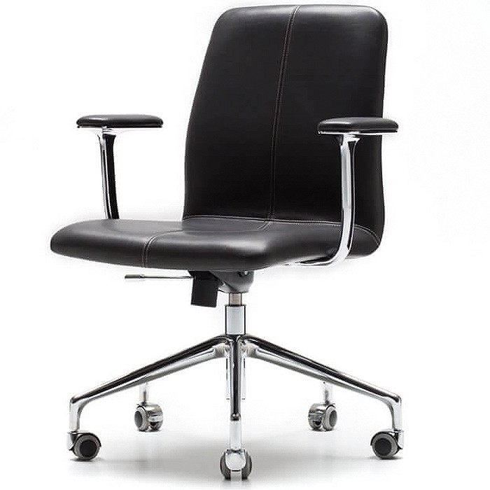 Рабочее кресло Lotus Comfort от Cappellini