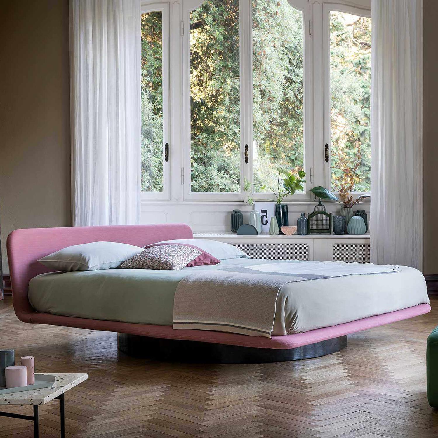 Кровать Giotto от Bonaldo
